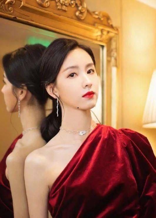 朱丹丹最新爆料,揭秘娱乐圈惊人内幕! 第2张 朱丹丹最新爆料,揭秘娱乐圈惊人内幕! 第2张